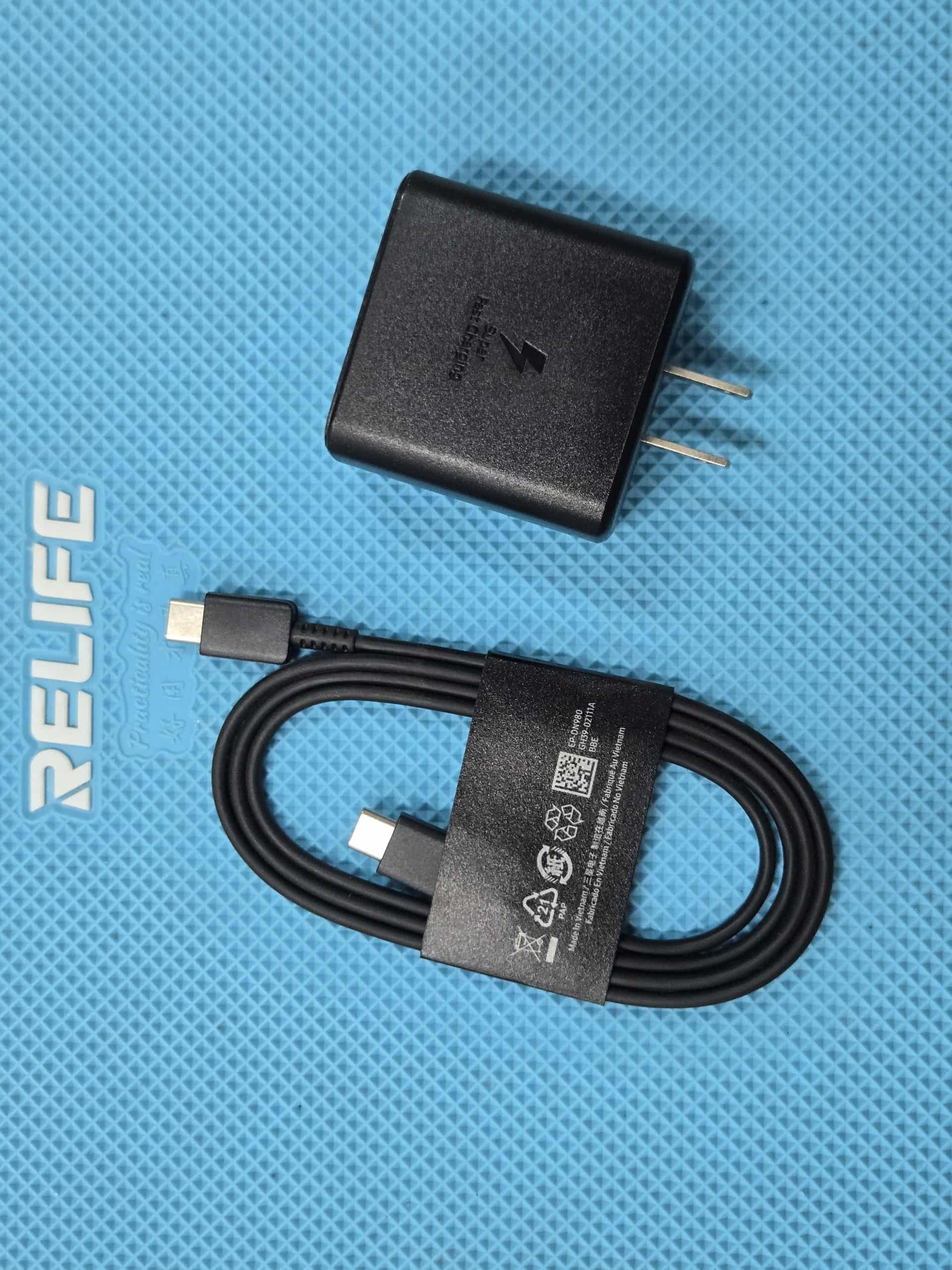 ຊຸດສາຍສາກຊຳຊຸງ